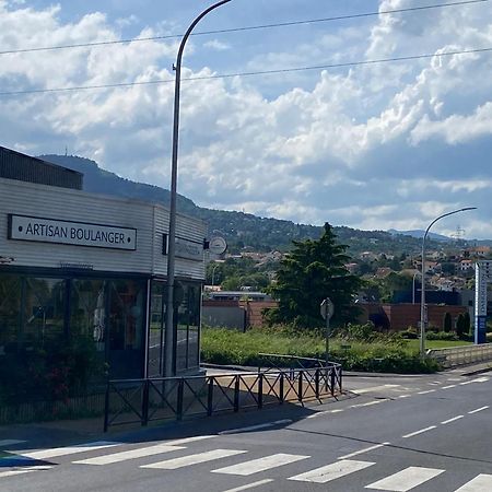"Luci" Proche Du Zenith, Artenium Ceyrat, Auvergne, Parking Prive , Beaumont  Екстер'єр фото